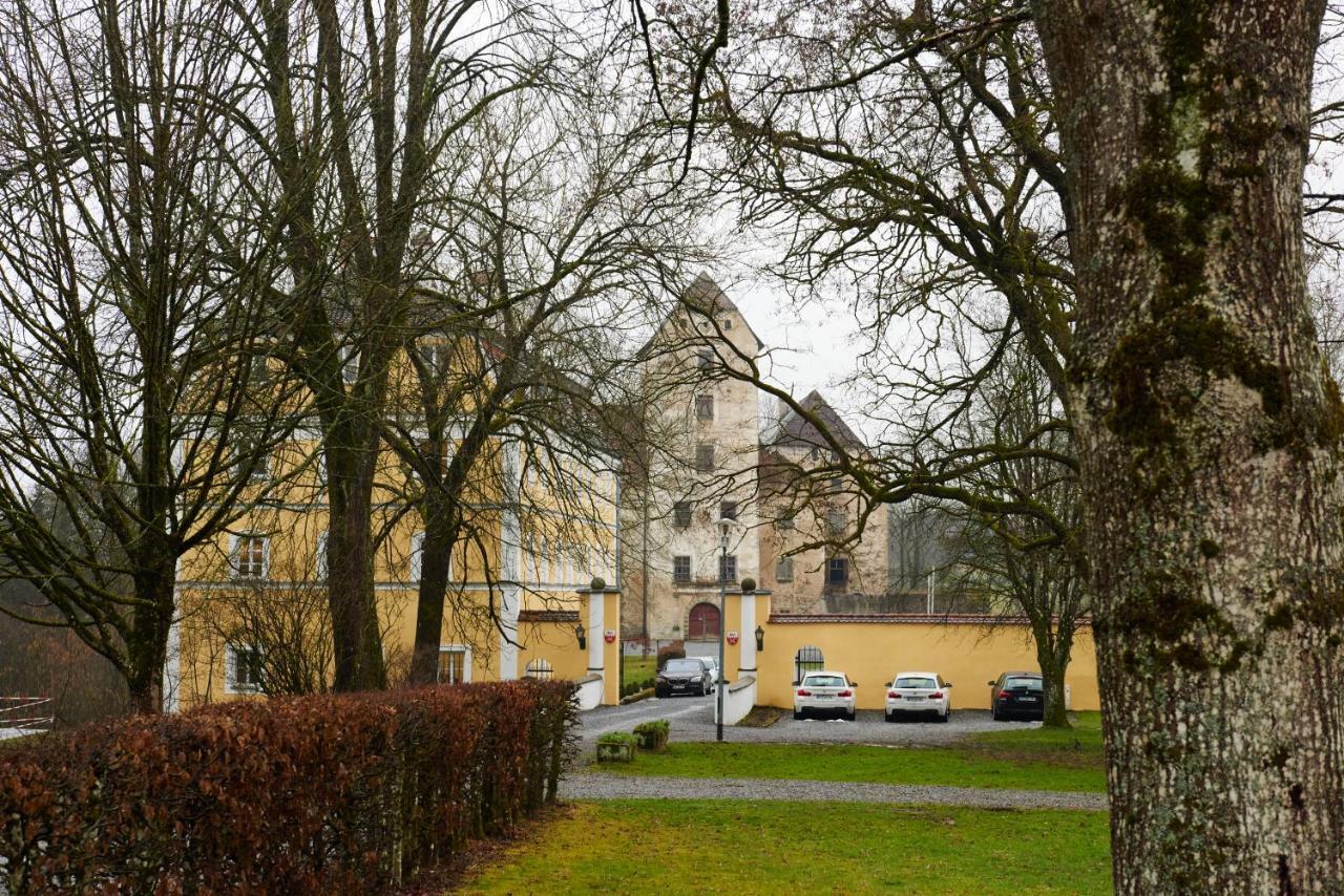 Landgasthof Penn Hotel Windorf  Buitenkant foto